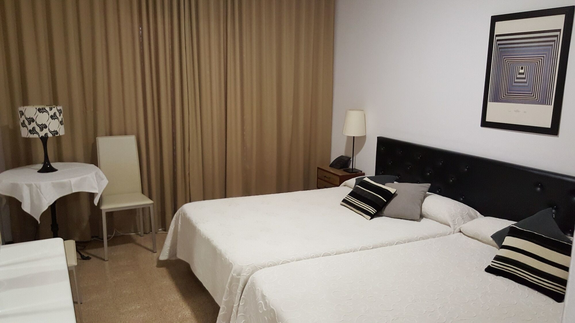 Hostal Residencia Catalina Palamós Exteriér fotografie