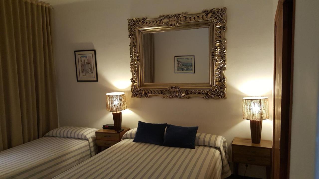 Hostal Residencia Catalina Palamós Exteriér fotografie